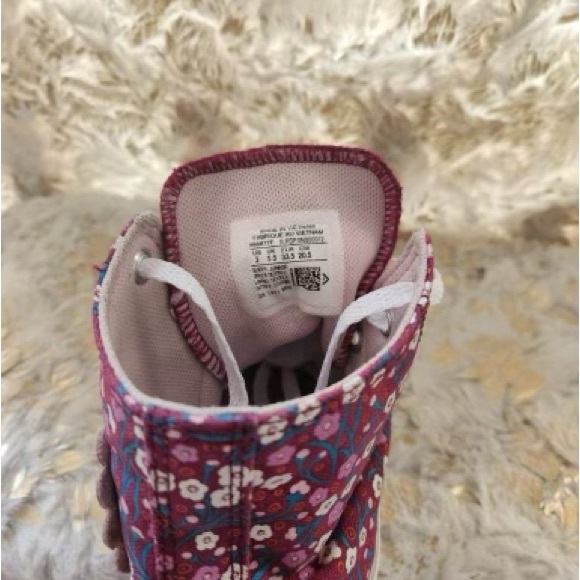 Converse All Stars Rainbow Glitter US Size 3C - Picture 2 of 5